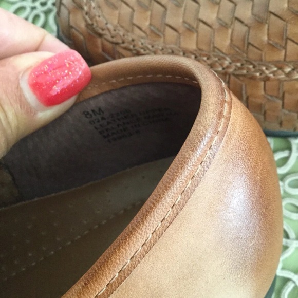 New In Box St John’s Bay Women’s Muffy Woven  Loafers. New In Box Size 8M. - Picture 8 of 8